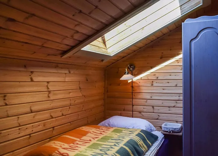 Ferienhaus Gorgeous In With Wifi *